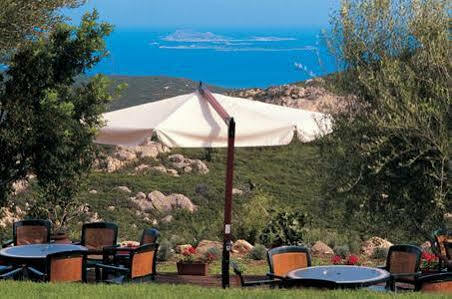 Hotel Rocce Sarde 4*